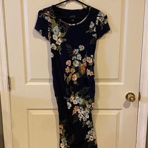 Floral maternity dress